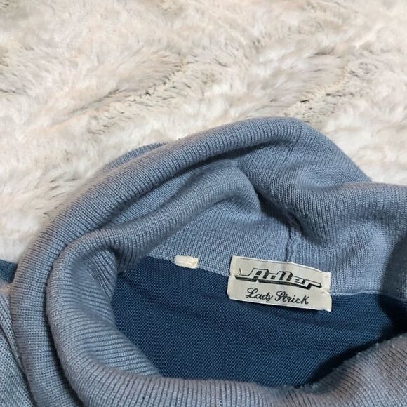 𝅺VINTAGE dolman sleeve cowl neck sweater - Picture 2 of 7